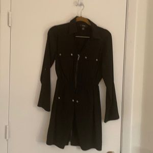 Petite zip up dress for business or casual.